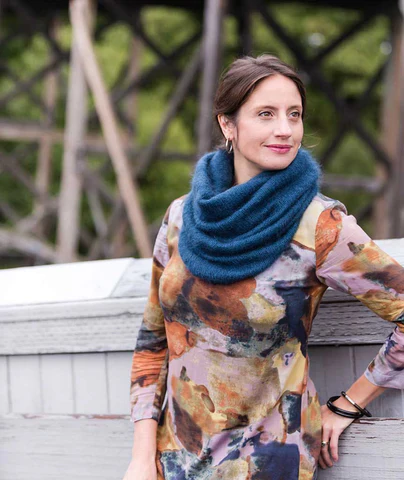 Alexandra's Airplane Scarf - Image 3