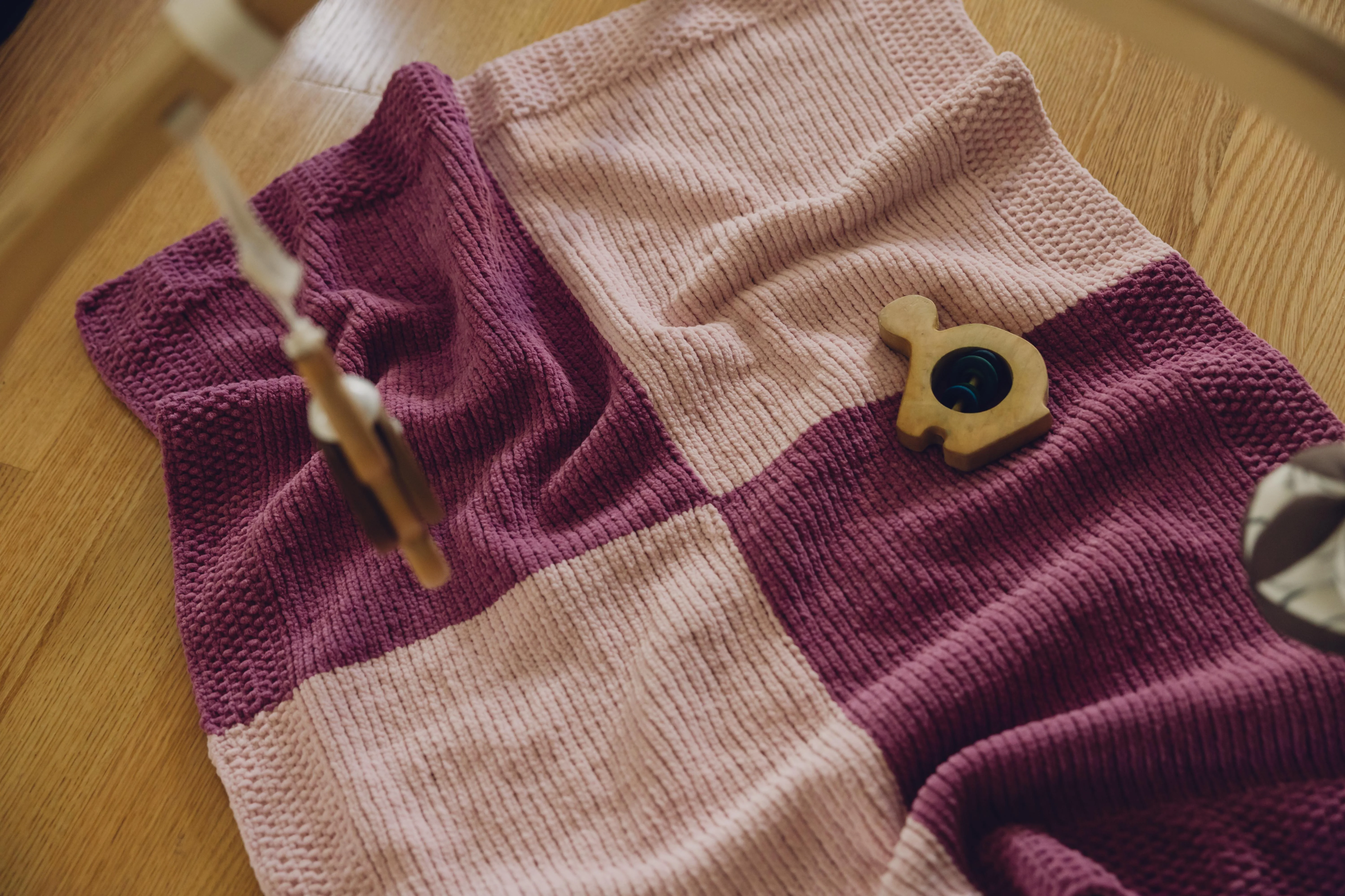 Chenille Checkerboard Blanket Kit in Chenillove - Image 3