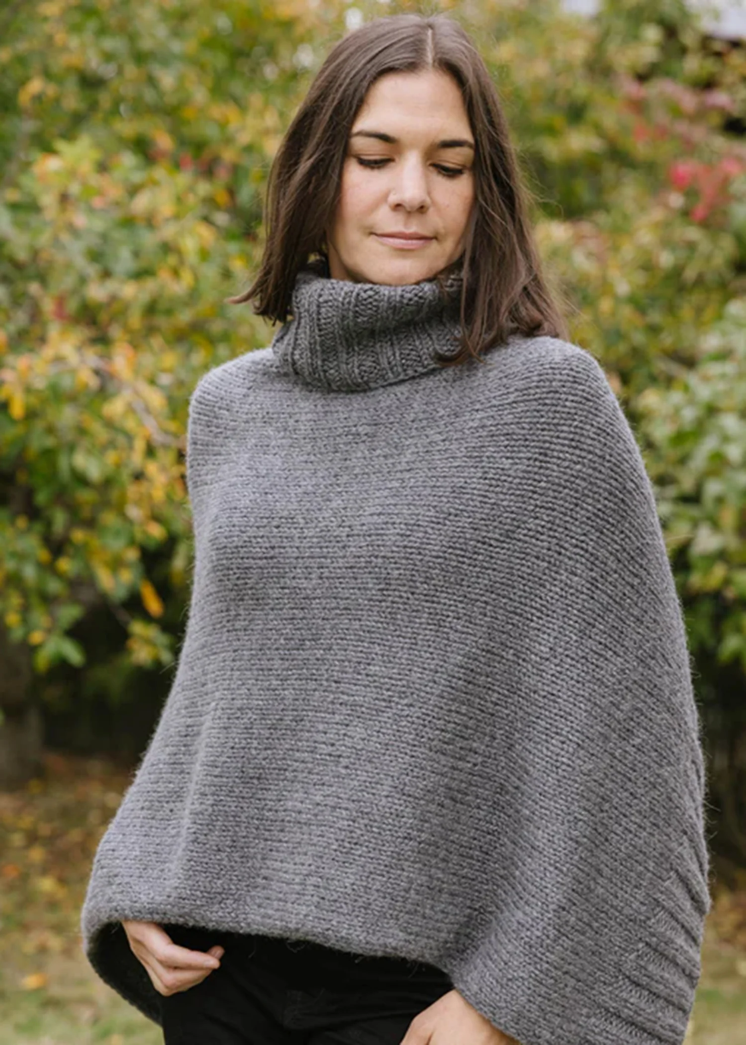 Chunky Seamless Poncho - Image 3