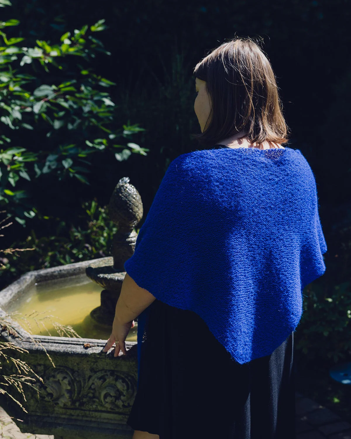 Featherlight Shawl Kit in Alva - Image 3