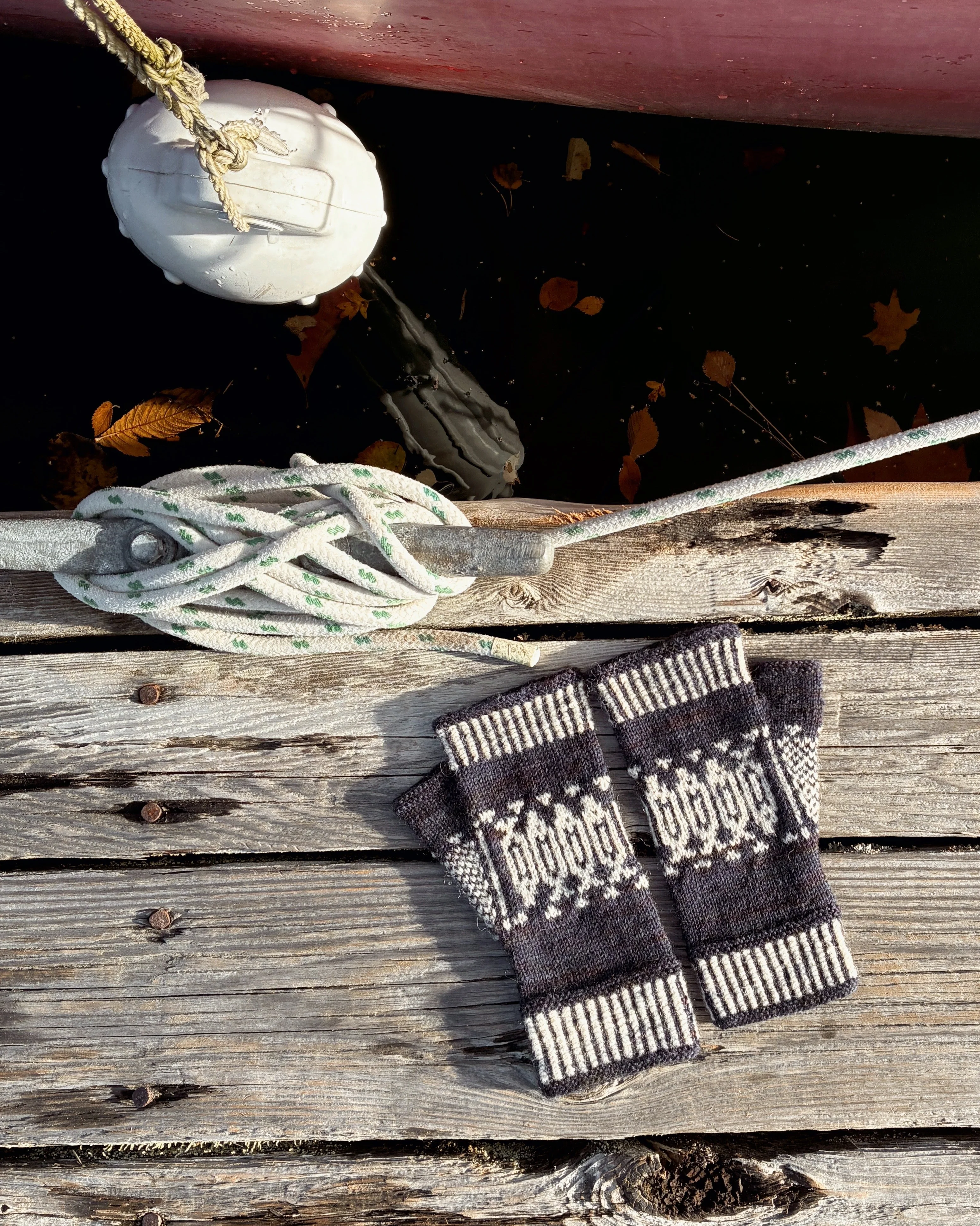 Old Salt Mitts - Image 3