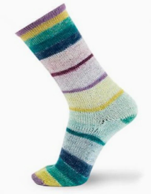 Symmetric Socks & More - Illusion - Image 5