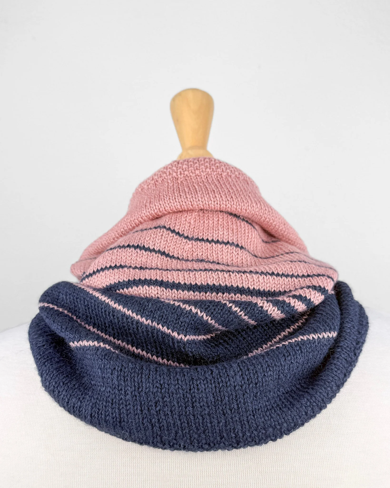 Tidelines Cowl - Image 5