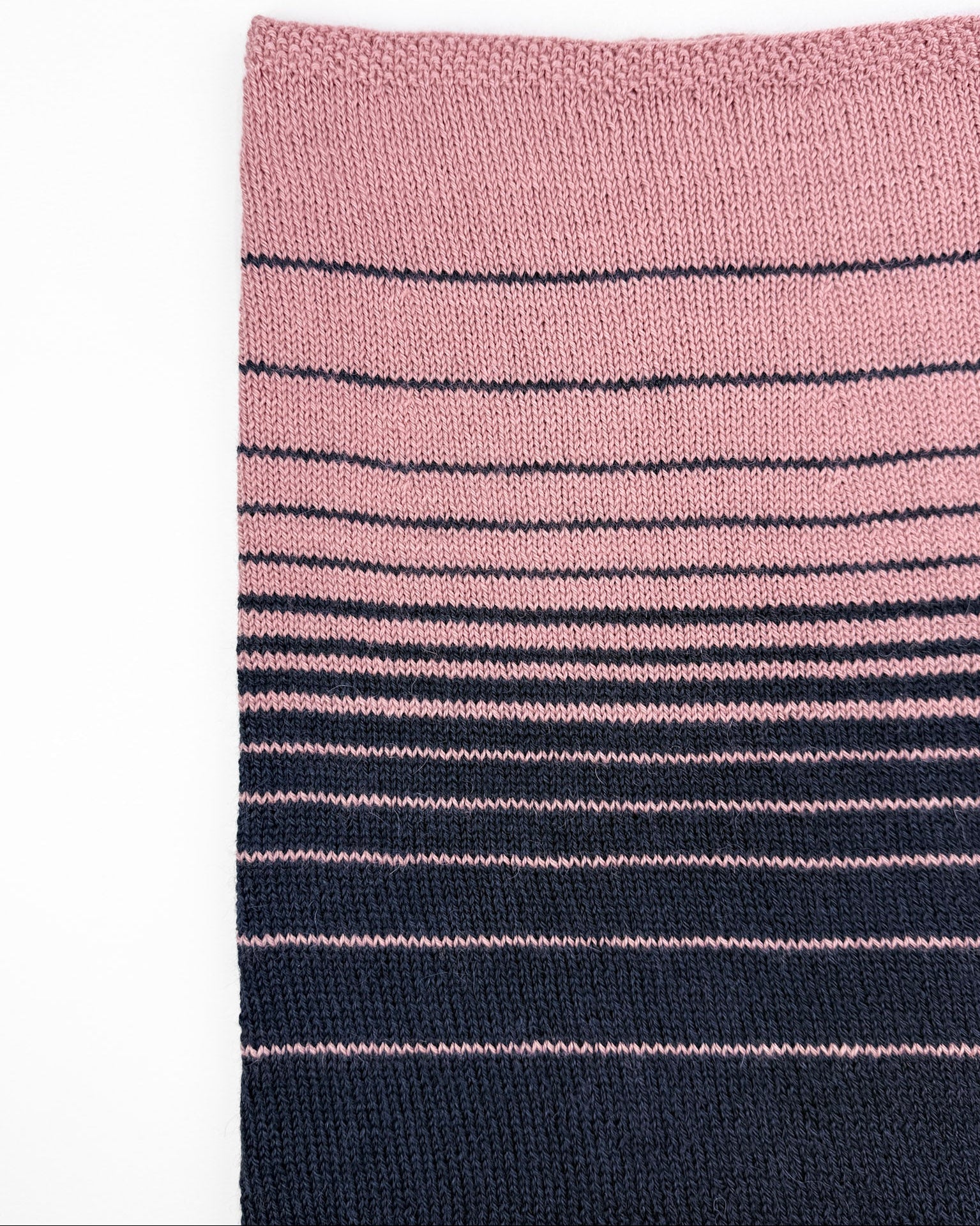 Tidelines Cowl - Image 6