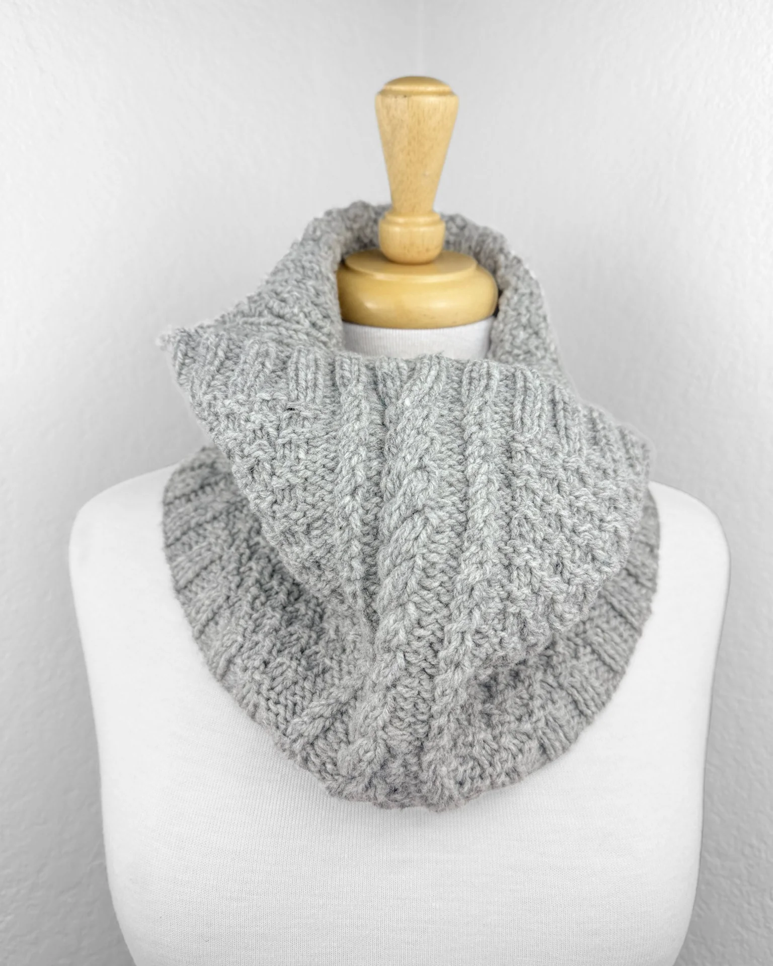 Wharf Street Cowl - Image 7